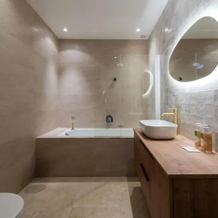 4p Bourgeois Rez-de-jardin, Proche Croisette & Plages - 4p Bourgeois Rez-de-jardin, Proche Croisette & Plages Mae-3243 公寓