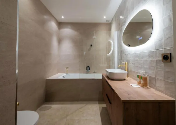 4p Bourgeois Rez-de-jardin, Proche Croisette & Plages - 4p Bourgeois Rez-de-jardin, Proche Croisette & Plages Mae-3243 Апартаменты