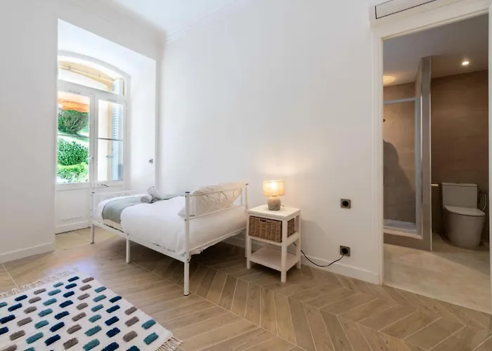 Апартаменты 4p Bourgeois Rez-de-jardin, Proche Croisette & Plages - 4p Bourgeois Rez-de-jardin, Proche Croisette & Plages Mae-3243 Канны