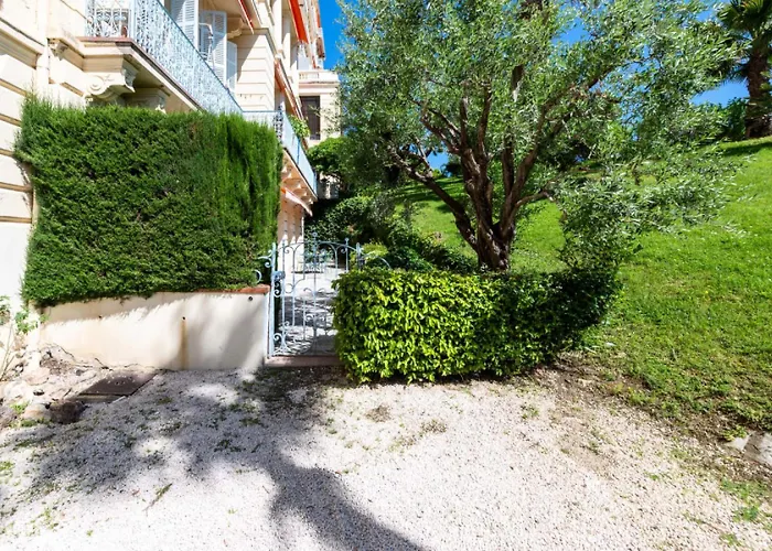 4p Bourgeois Rez-de-jardin, Proche Croisette & Plages - 4p Bourgeois Rez-de-jardin, Proche Croisette & Plages Mae-3243